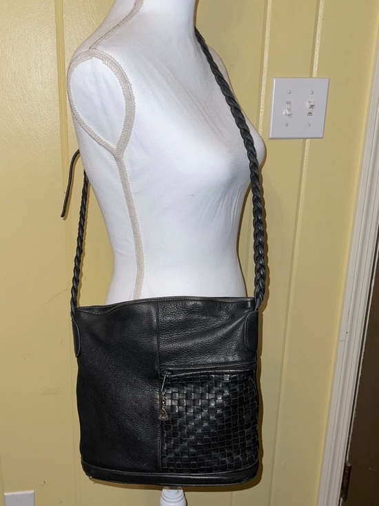Brio! Handbags - Vintage Brio! Purse Black Leather Braided Strap Crossbody Satchel Bag
